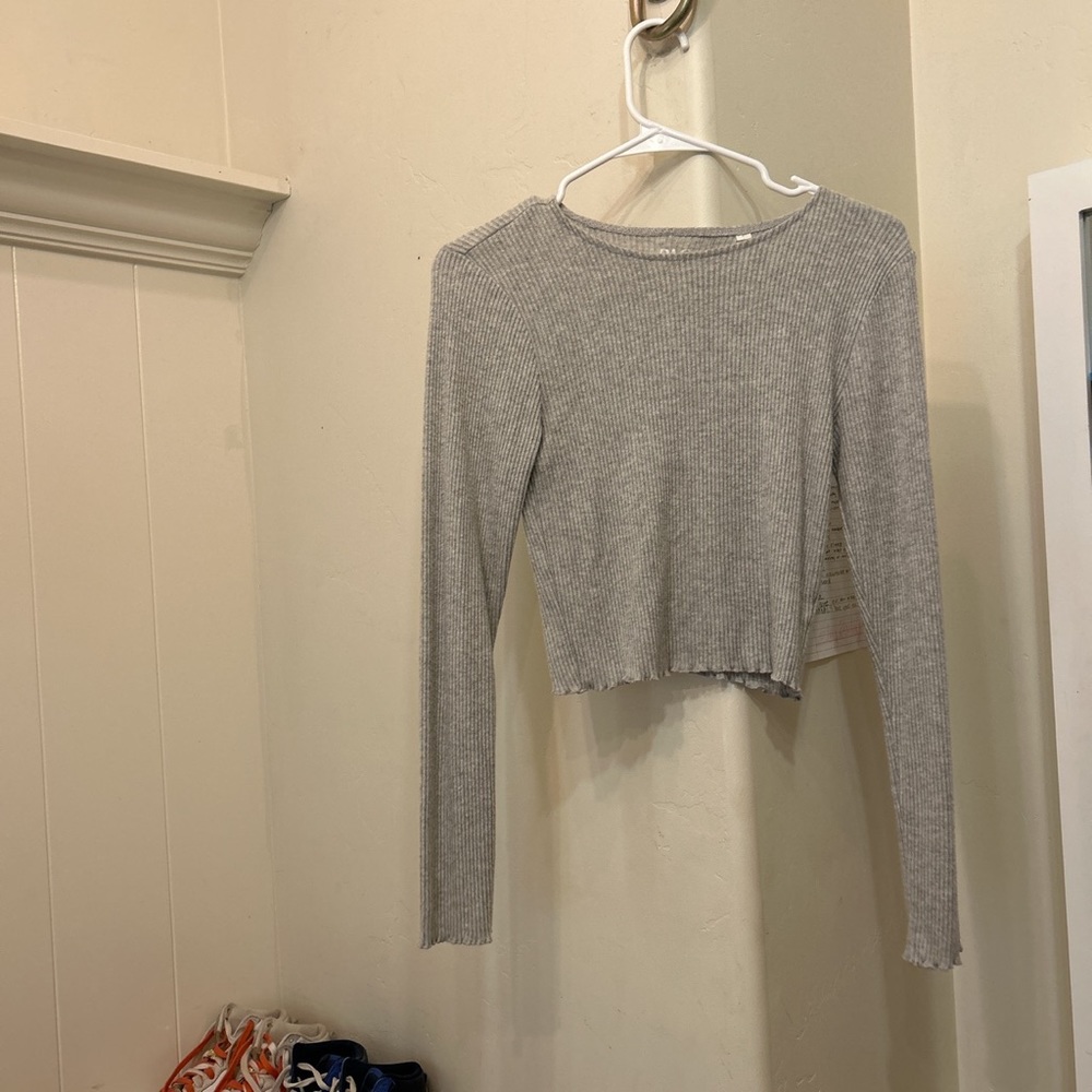 Grey pacsun longsleeve top